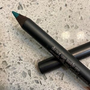 Giorgio Armani Eye Pencil - green (colour naming unknown)